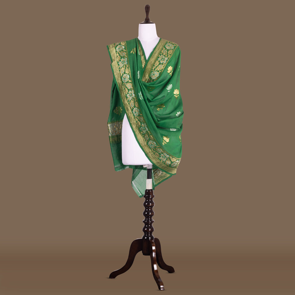 Moonga Sona Rupa Emerald Banarasi Handwoven Chiffon Dupatta – The Warp ...